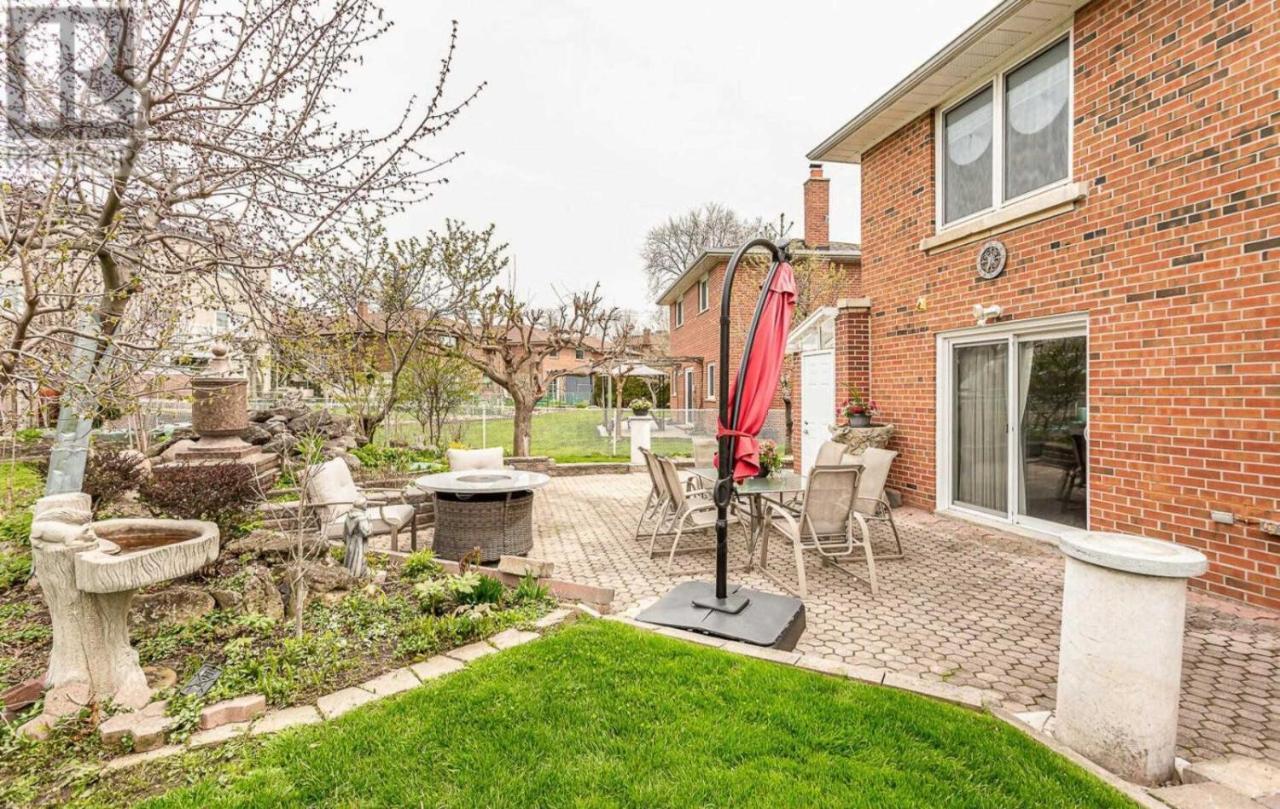 A Home Away Toronto Ngoại thất bức ảnh